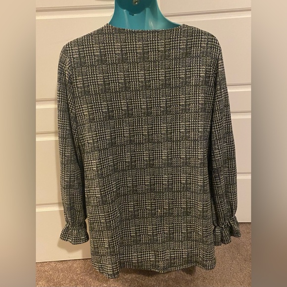 Cleo long sleeve top - Picture 2 of 7